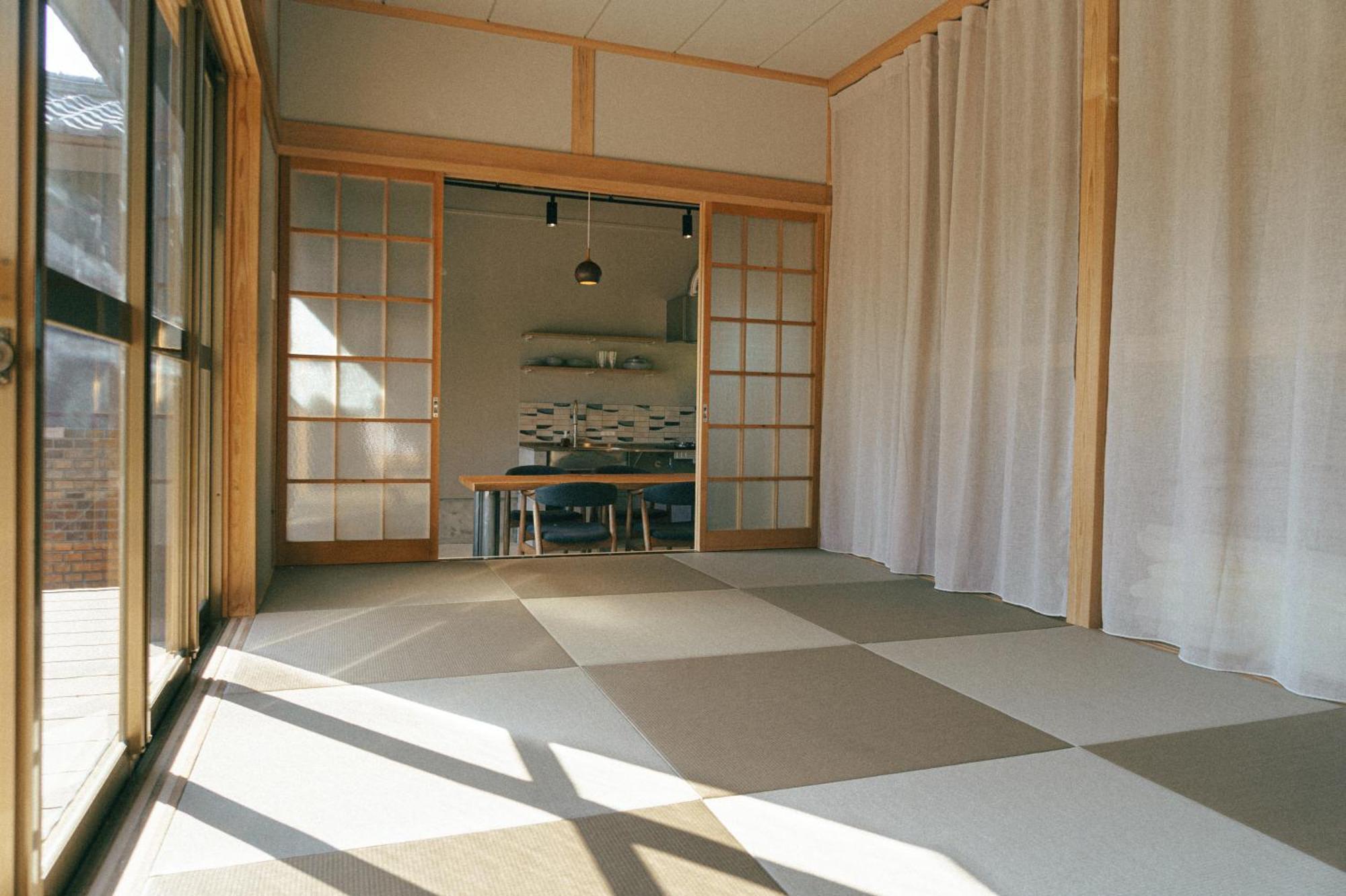 Argonhouse一棟貸切の宿 Holiday home *