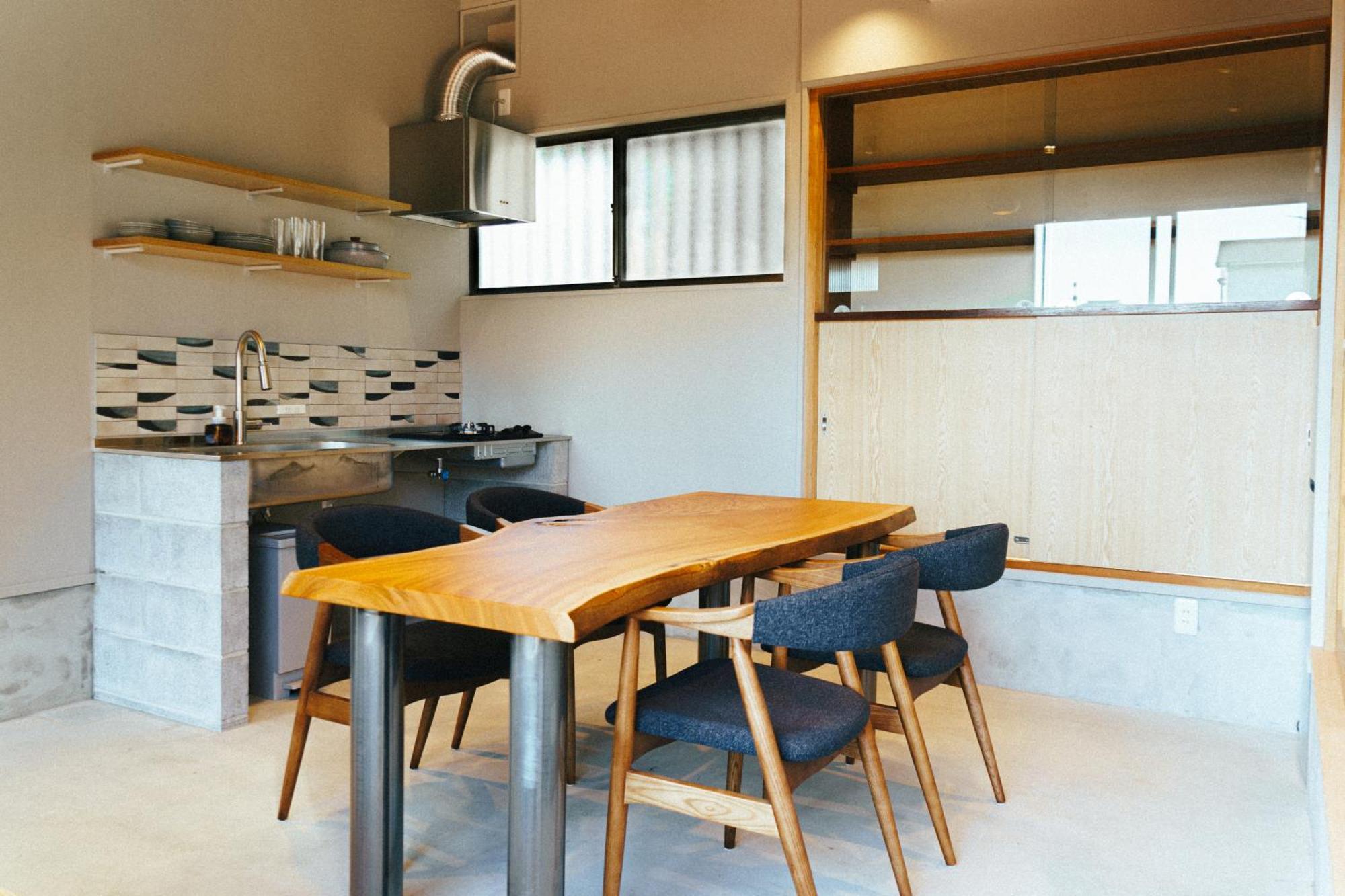 Argonhouse一棟貸切の宿 * Sanmu